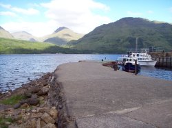 Loch Lomond & Mountains Wallpaper