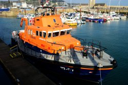 Dover Lifeboat 'RNLB City of London II'. Wallpaper