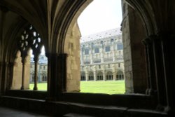 Norwich Cathedral Cloister - Norwich, Norfolk Wallpaper