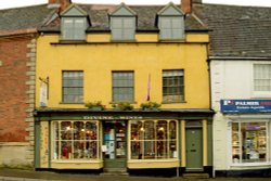 Wincanton ~ High Street Wallpaper