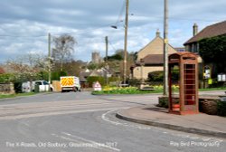 X-Roads on Cotswold Way, Old Sodbury, Gloucestershire 2017 Wallpaper