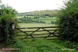 Cotswold Way, Uley, Gloucestershire 2014 Wallpaper