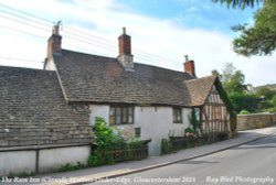 The Ram Inn (Closed), Wotton Under Edge, Gloucestershire 2015 Wallpaper