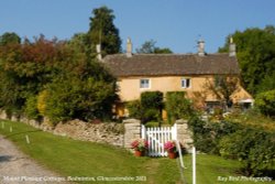 Mount Pleasant Cottages, Badminton, Gloucestershire 2011 Wallpaper