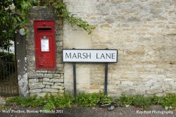 Wall Postbox, Marsh Lane, Burton, Wiltshire 2011 Wallpaper