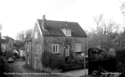 The Old Mill House, Brook St, Chipping Sodbury, Gloucestershire 2014 Wallpaper