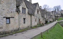 Arlington Row, Bibury, Gloucestershire Wallpaper