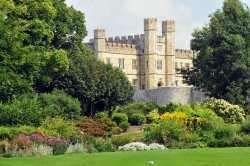 Leeds Castle Wallpaper