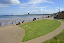 Filey Promenade Wallpaper