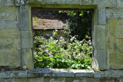 Scotney Castle Wallpaper