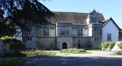 Bishops Palace, Maidstone Wallpaper