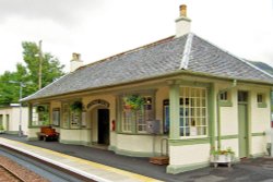 Glenfinnan Station on the West Highland Line Wallpaper