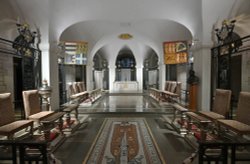 The Crypt of St. Paul's Cathedral, London Wallpaper