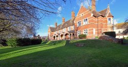 Faversham Almshouses Wallpaper