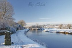 Church kirk canal Wallpaper