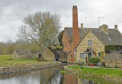 Lower Slaughter, Gloucestershire Wallpaper