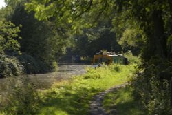 The Macclesfield Canal near Pott Shrigley, Cheshire Wallpaper