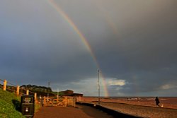 Budleigh Salterton double rainbow Wallpaper