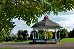 Bandstand Locke Park Barnsley Wallpaper