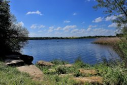 Wintersett Reservoir Wallpaper