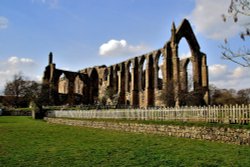 Priory Church, Bolton Abbey Wallpaper