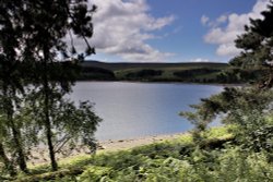 Langsett Reservoir, Penistone Wallpaper