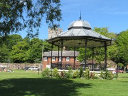 The Bandstand on Christchurch Town Quay Wallpaper