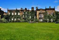 Renishaw Hall, Killamarsh Wallpaper