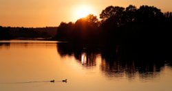 Sunset over Bewl Water near Wadhurst. East Sussex Wallpaper