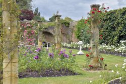 Hever Castle Rose Garden Wallpaper