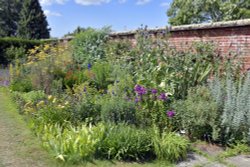 Mount Ephraim Gardens Wallpaper