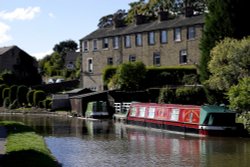 Narrowboat, Skipton Wallpaper