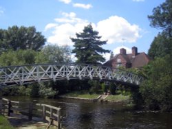 Little Wittenham Bridge, Little Wittenham Wallpaper