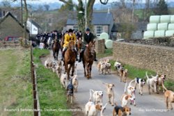 Beaufort & Berkeley Hunts, Tresham, Gloucestershire 2016 Wallpaper