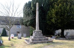 14th century preaching cross in the churchyard at Charlton-on-Otmoor Wallpaper