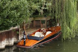 Slipper Launch, moored near Marsh Mill, Henley-on-Thames Wallpaper