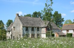 The Manor House, Ashbury Wallpaper