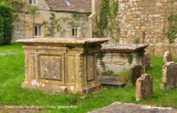 Chest Tombs, Parish Church, Foxley, Wiltshire 2020 Wallpaper