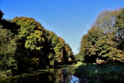 Barnsley Canal Wallpaper