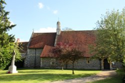 The Church of St. James the Greater in Eastbury Wallpaper