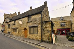 Stow on the Wold Wallpaper