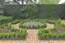 Hidcote Manor Garden Wallpaper