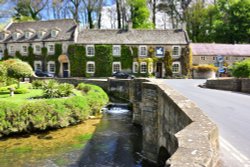 The Swan Hotel by the River Coln in Bibury Wallpaper