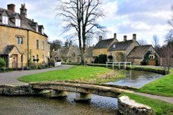 Footbridges Across the River Eye at Lower Slaughter Wallpaper