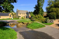 View Across the Eye Ford at Upper Slaughter Wallpaper