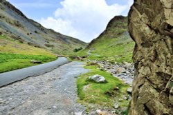 Honister Pass View in the Lake District Wallpaper