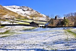 An Abandoned House at the Foot of New Knott Hill, Near Gordale Scar in Malhamdale Wallpaper