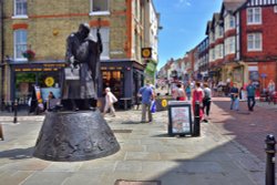 Chaucer Figure by Samantha Holland in Canterbury High Street Wallpaper