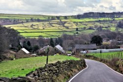 Approaching Lower Bradfield Wallpaper