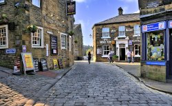 View Up West Lane, Haworth Wallpaper